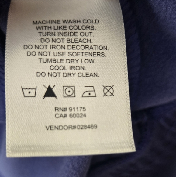 Fila jacket Sz S - Picture 6 of 9